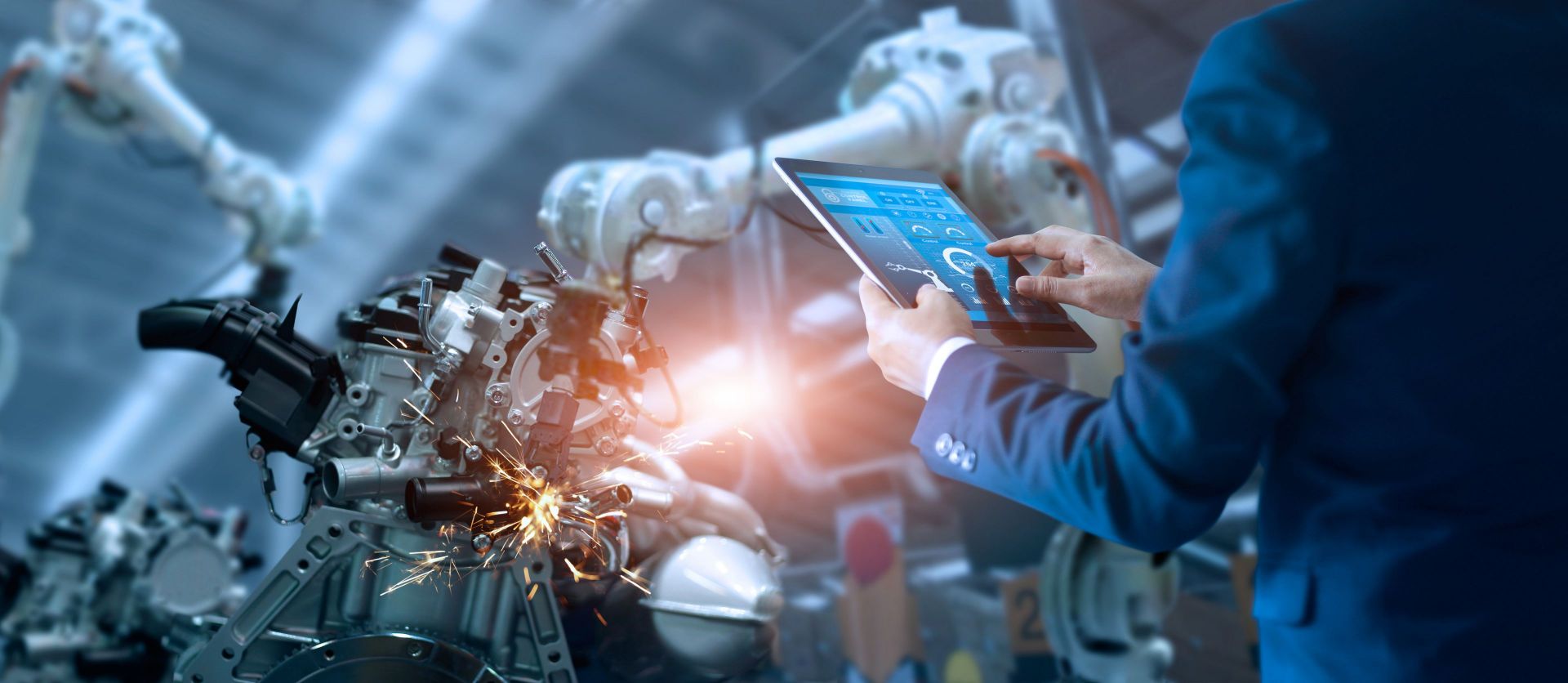 Annual production capacity 3GWh based on fully automated smart production lines and lean production management.